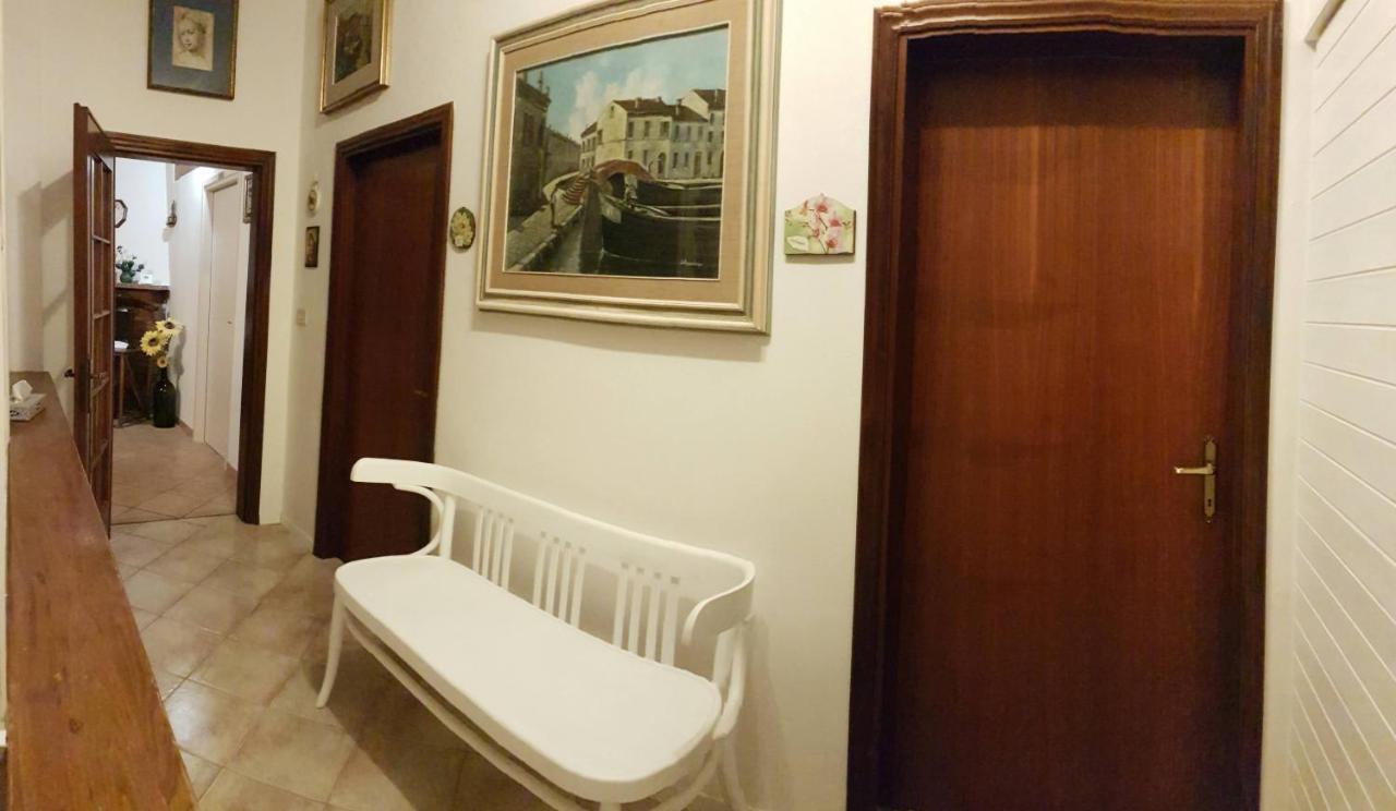 Queen Elizabeth B&B - Affittacamere Argenta Exterior foto